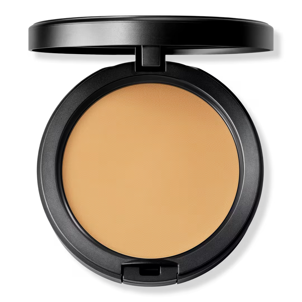 MAC Studio Fix powder plus foundation oil control