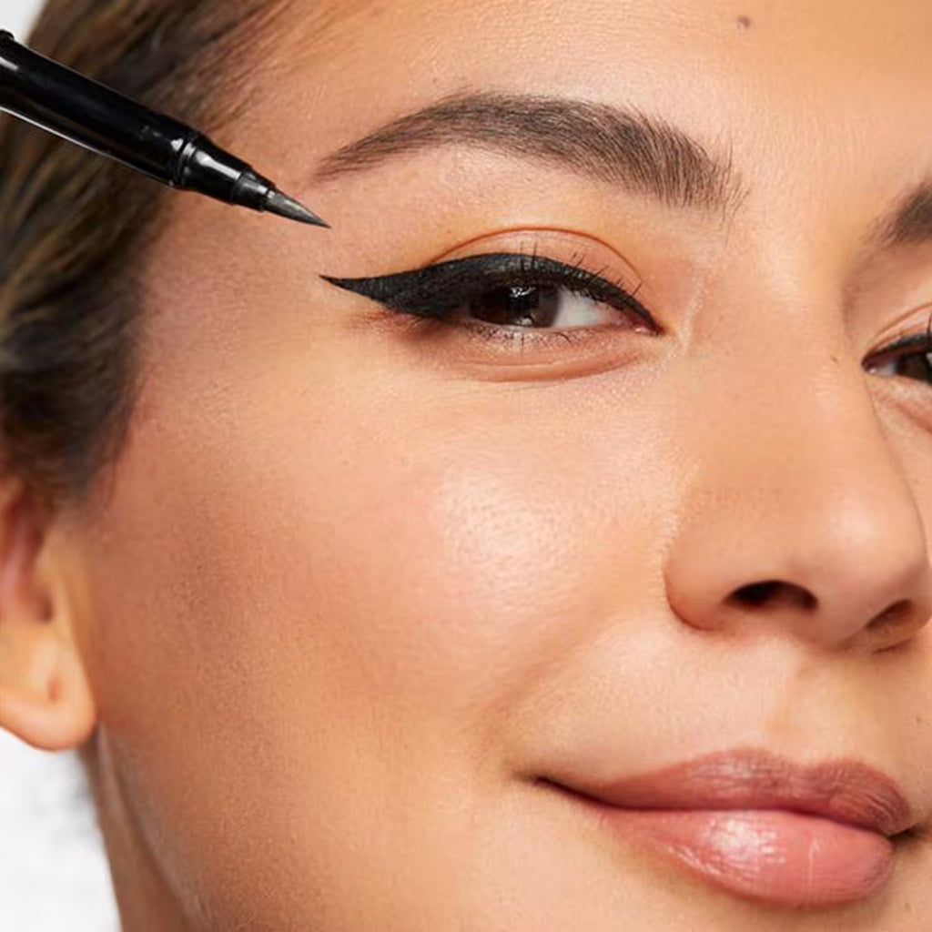 Rare Beauty Perfect Strokes Matte Liquid Liner